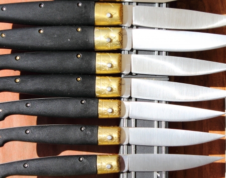 Hunting knifes for sale in a market stall