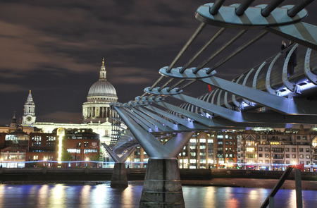 Millennium bridge and St Paul Cathedral in London, UKのeditorial素材