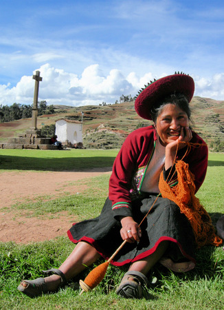 Portrait of a Local Woman dressed in traditional clothing in Chinchero, Peruのeditorial素材