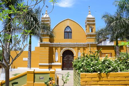Colorful colonial exterior in Limaの写真素材