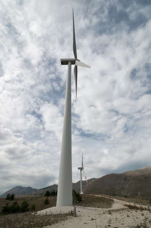 Eolic energy: Wind power through  wind turbines