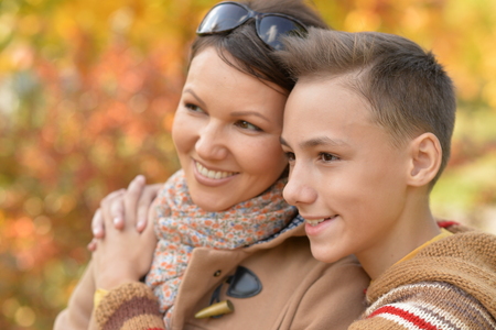Mother and son  in  parkの写真素材