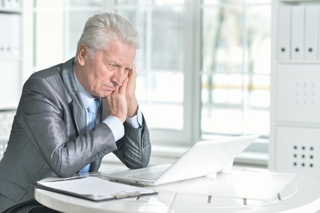 senior man using laptopの写真素材