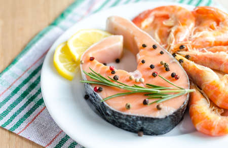 Salmon abd shrimpsの写真素材