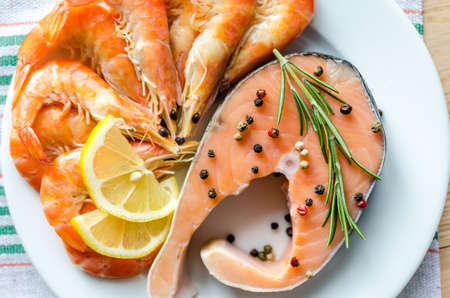 Salmon abd shrimpsの写真素材