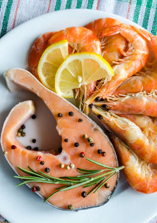 Salmon abd shrimpsの写真素材