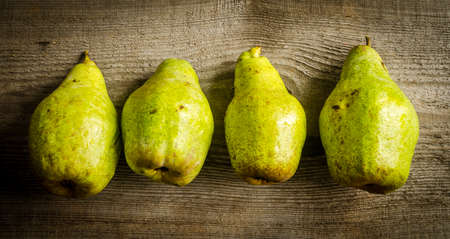 green pearsの写真素材
