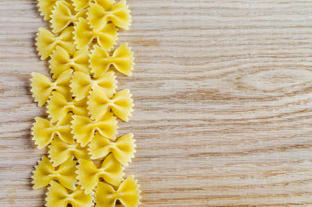 uncooked farfalle pastaの写真素材