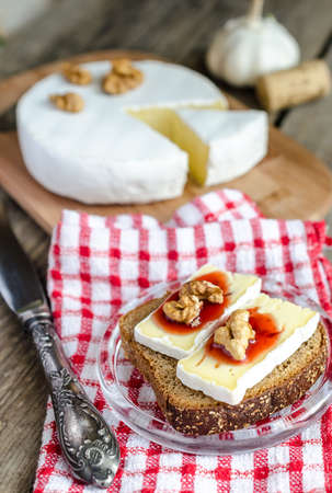 Toast with camembert cheeseの写真素材