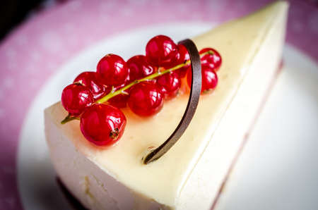 redcurrant cheesecake