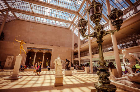 NEW YORK CITY - JUL 17: In the Metropolitan Museum of Art's on July 17, 2014 in New York. The Charles Engelhard Court in the American Wing.のeditorial素材