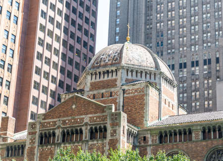 NEW YORK CITY - JULY 10: Famous St Bartholomew's Episcopal church  on July 10, 2015 in New York, USA. St. Bart's, is a historic Episcopal parish founded in January 1835.のeditorial素材