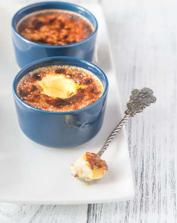 Creme brulee in the pots