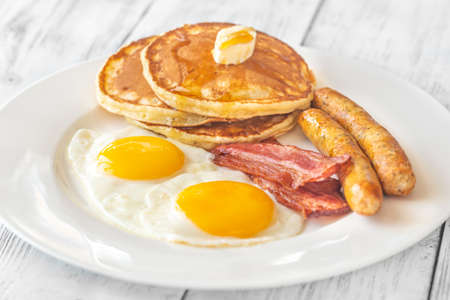 Portion of traditional American breakfastの写真素材