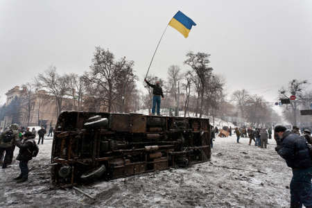 KIEV, UKRAINE - 21 JANUARY 2014  Unknown demonstrators at the Independence square during Ukrainian revolution on January 21, 2014 in Kiev, Ukraine のeditorial素材