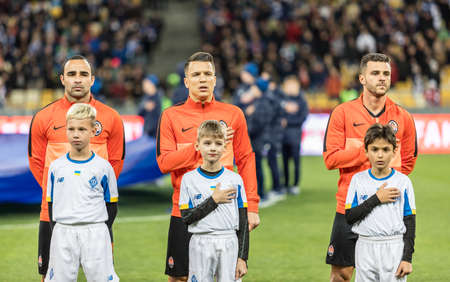 Kyiv, Ukraine - October 30, 2019: Players of FC Shakhtar Donetsk before the start Ukrainian Cup match against FC Dynamo Kyiv at NSC Olimpiyskiy stadium.のeditorial素材