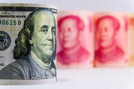 War trade between Yuan from China and Dollar American which its are the two biggest economic in the world. Both countries increase tax for tariff and barrier for commerce.の写真素材