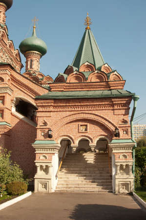 OSTANKINO, MOSCOW, RUSSIA, September 24, 2015 - Trinity church in Ostankino, Moscow, famous historical landmarkのeditorial素材