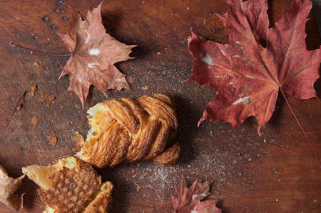 Pecan plait (turnover bun with maple sirup)
