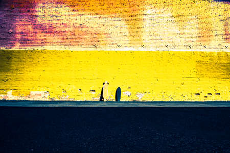 yellow wall skateの写真素材
