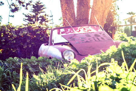 Abandoned Classic Sports Carのeditorial素材