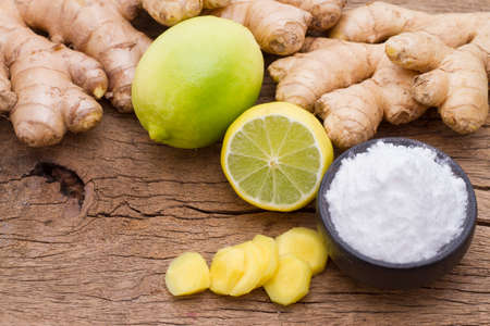 lemon and baking soda on the tableの写真素材
