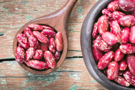 red bean in bowl on the table, Phaseolus vulgarisの写真素材