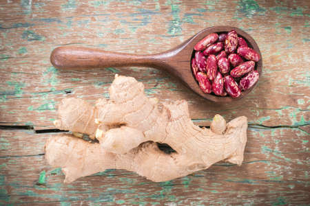 red bean in bowl on the table, Phaseolus vulgarisの写真素材
