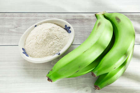 green banana flour on the table, imageの写真素材