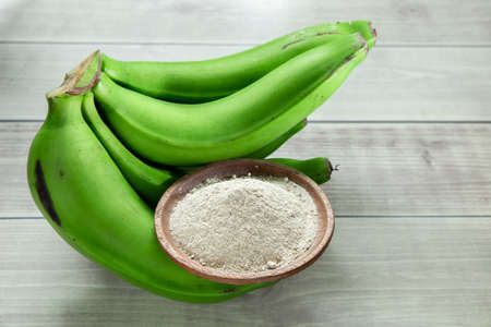 green banana flour on the table, imageの写真素材
