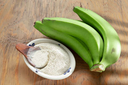 green banana flour on the table, imageの写真素材