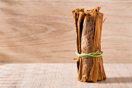 bark of medicinal plant cat's claw, uncaria tomentosaの写真素材