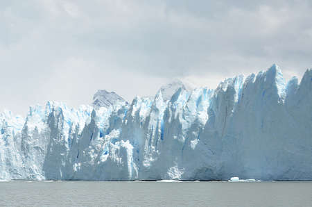 GLACIER,  GLOBAL WARMING,PERITO MORENO,  EL CALAFATE,PATAGONIA,ARGENTINAの写真素材
