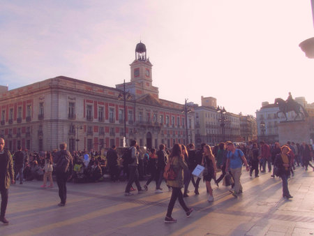 Madrid - Spain, March 29 - 2017  Crowded Puerta del Solのeditorial素材