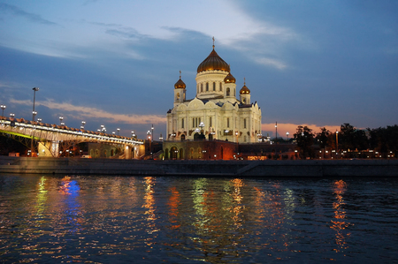Evening view of the Cathedral of Christ the Savior in Moscow in Russia. The view from the side of the river. Horizontal orientationの写真素材