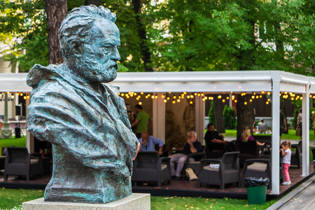 RUSSIA, MOSCOW - AUGUST 19, 2018: Bust of Victor Marie Hugo in the Hermitage Gardenのeditorial素材