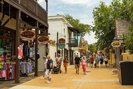 Tourists and local people walking in downtown St. Augustine the oldest european foundet town in Americaのeditorial素材