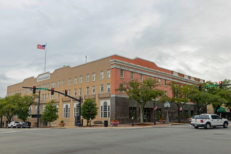 street view in uptown Shelby North Carolinaのeditorial素材