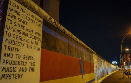 historical Berlin wallのeditorial素材