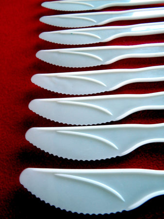knives side by side