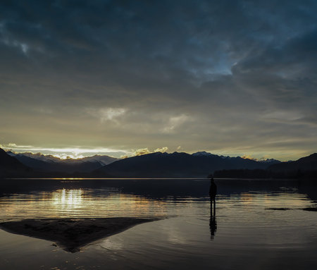 Walking on Water - Lake Wanakaのeditorial素材