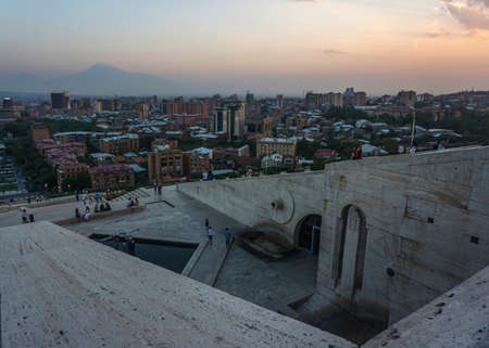Yerevan Cascade Complex Stairs Pond and People Viewのeditorial素材