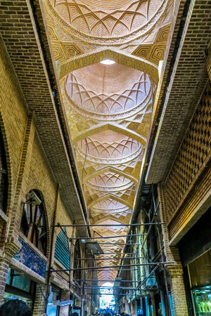 Tehran Grand Bazaar Stores and Shops Corridor Ceilingのeditorial素材