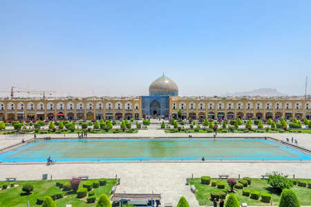 Isfahan Sheikh Lotfollah Mosque Pond and Naqsh-e Jahan Square View from Ali Qapu Royal Palaceの写真素材