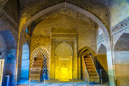 Isfahan Masjed-e Jameh Mosque Two Mihrab with Brick Wall and Ceilingのeditorial素材
