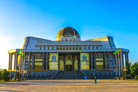 Mary Turkmenistan National Library Building at Picturesque Sunsetのeditorial素材