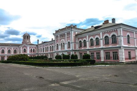 Uman Arboretum Sofiyivka National Park The House of Science Art Side View