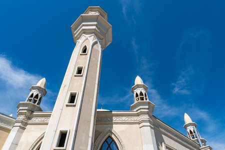Esik Issyk City Picturesque Breathtaking View of Central Mosque with Minaret on a Sunny Blue Sky Dayの写真素材