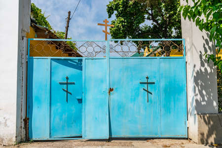 Khujand Russian Orthodox Christian Church in Honor of Saint Magdalena View of Entrance Gate on a Sunny Blue Sky Dayの写真素材