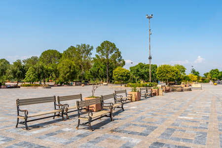 Islamabad Lake View Park Picturesque Breathtaking View of Sitting Benches on a Sunny Blue Sky Dayの写真素材